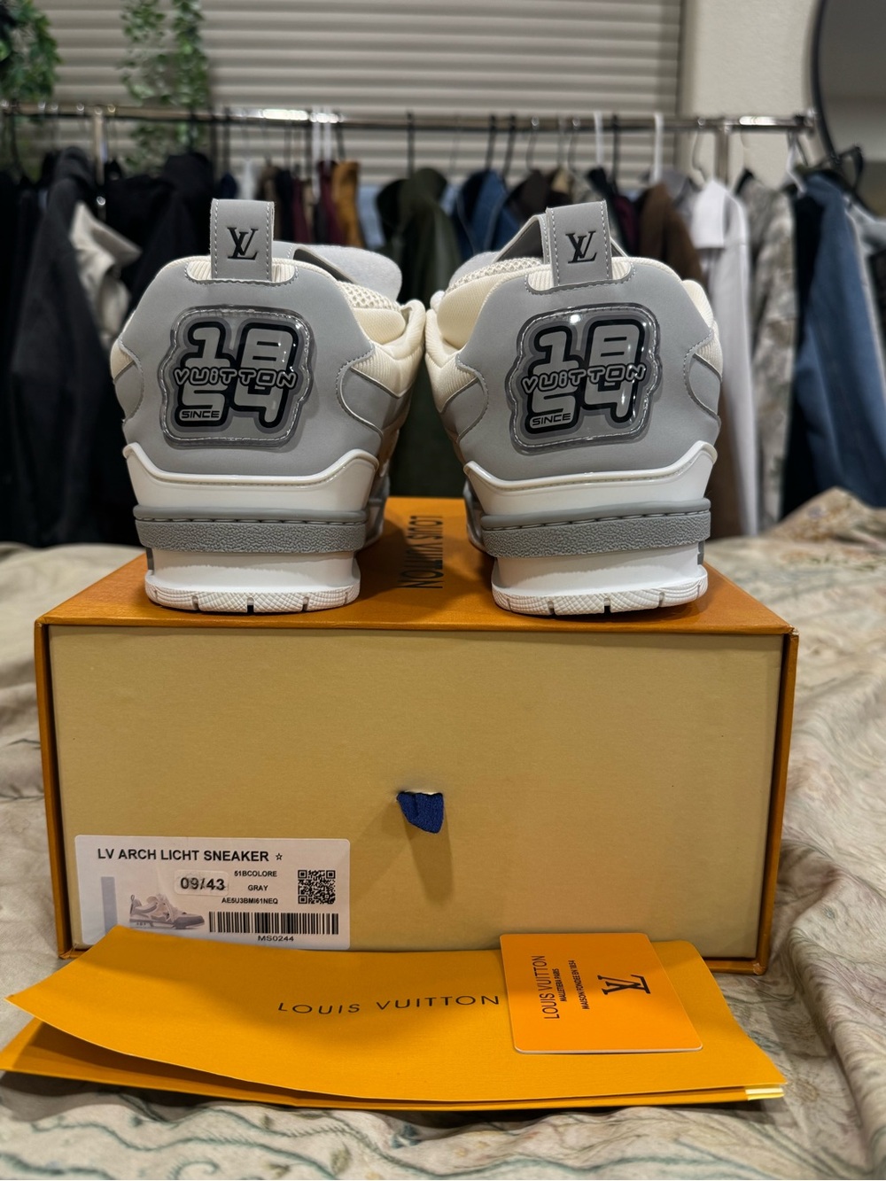 Louis Vuitton White & Gray LV Arch Light Sneakers